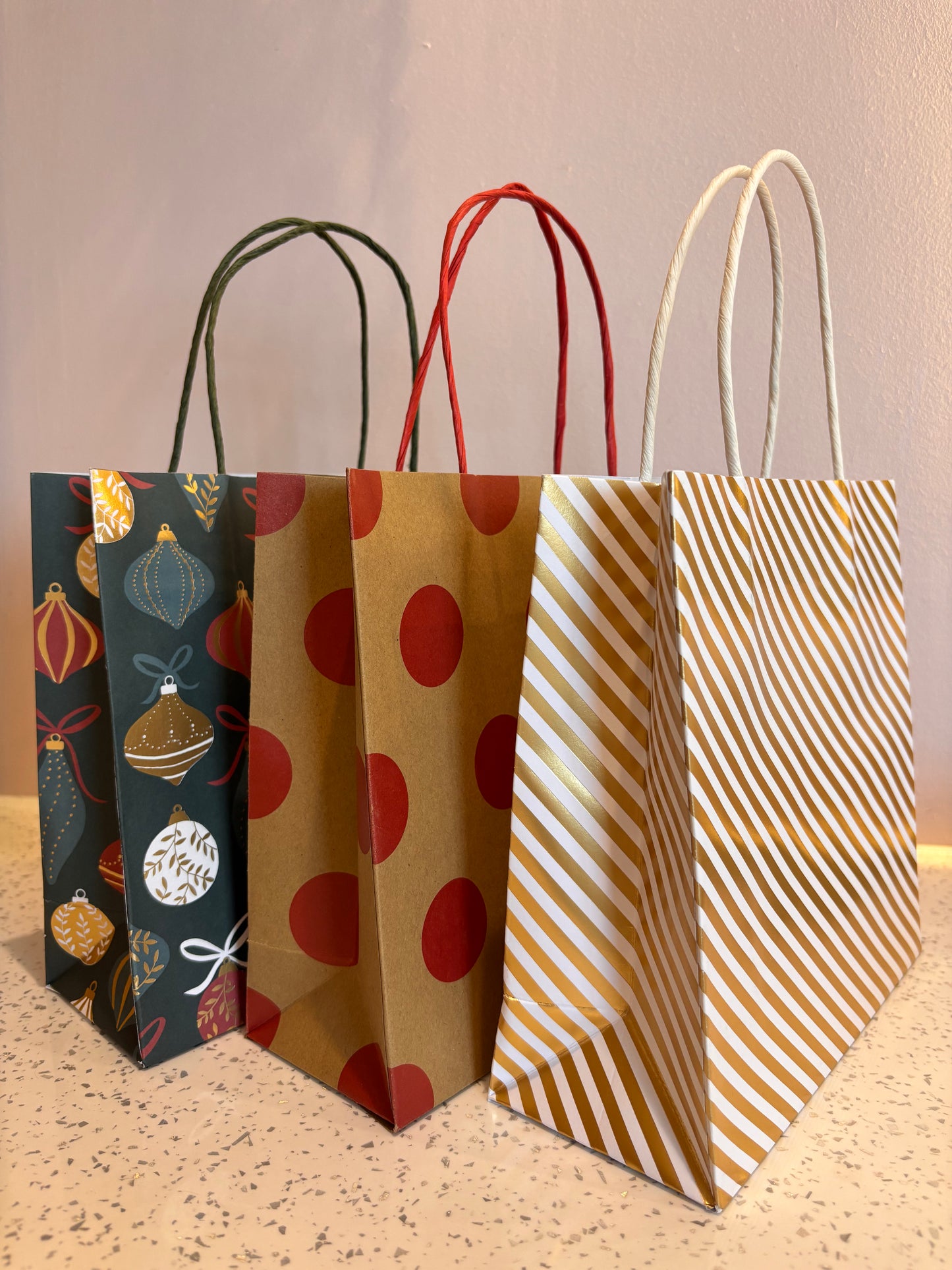 Set of 3 Assorted Christmas Gift Bag 21cm