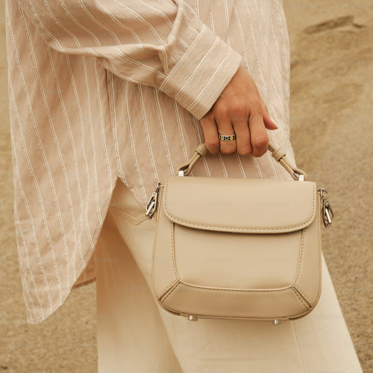 Bags, Purses & Accessories