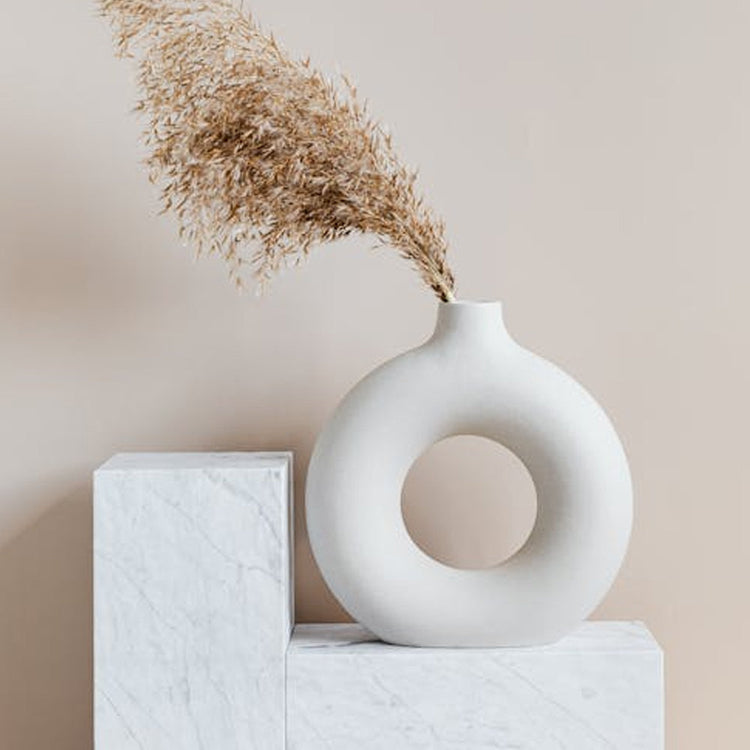 Vases, Dishes & Pots