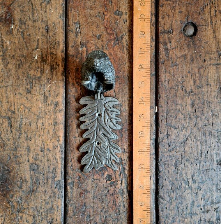 DOOR KNOCKER HEDGEHOG CAST ANTIQUE IRON 125MM