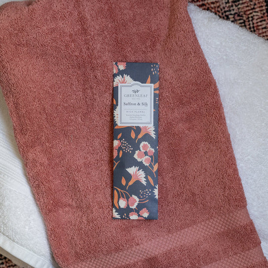 Greenleaf Saffron & Silk Slim Scented Sachet