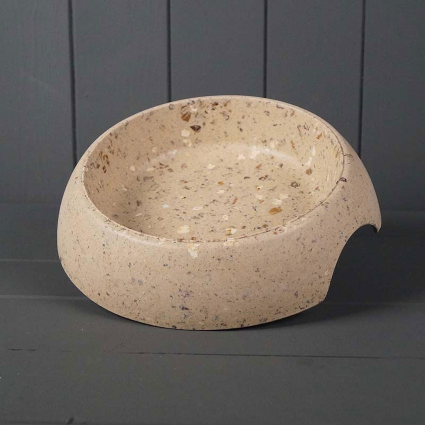 Earthy Pet Bowl Made With Coffee 23cm